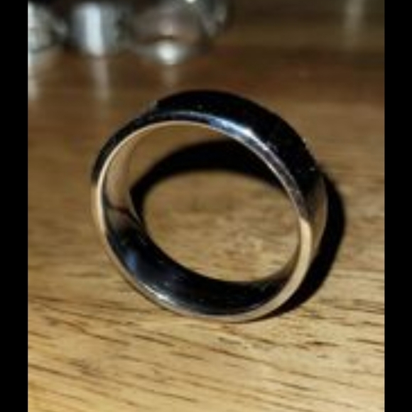 Men's NFC Ring Size 14 L4 Pre Owned - Picture 2 of 2